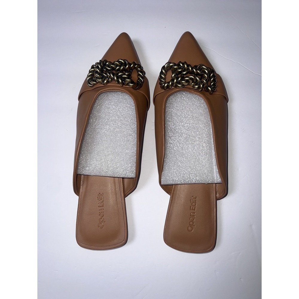 Open Edit Women's Kristina Pointed Toe Mule Camel Brown Gold Chain Detail Sz 7 M